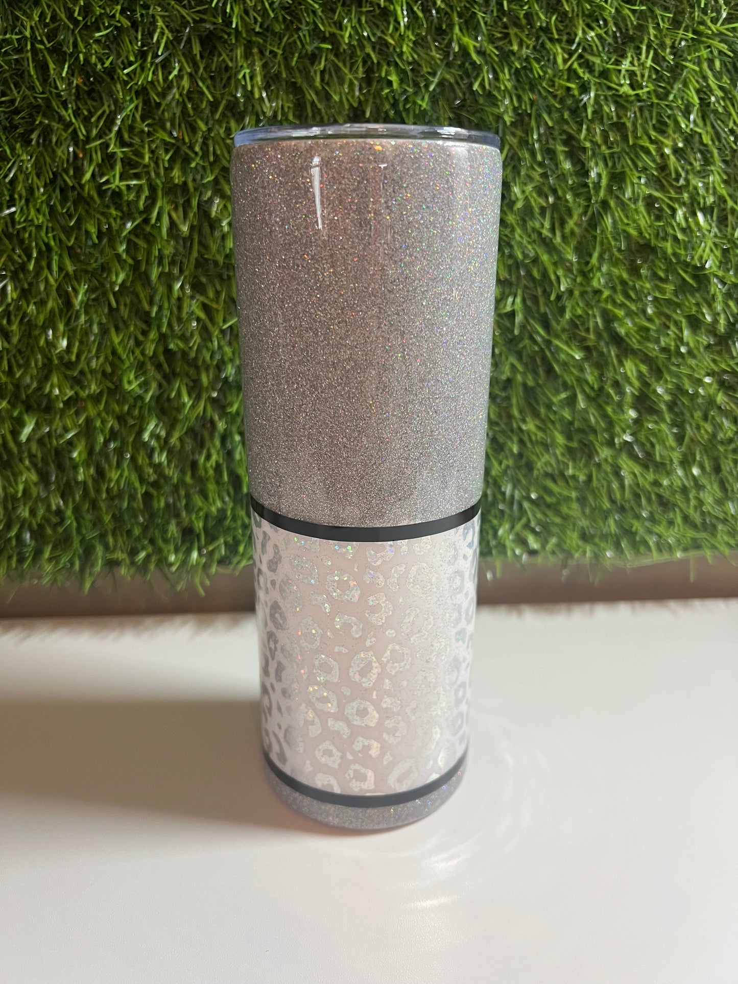 SS Skinny 20oz tumbler -Ghost cherries