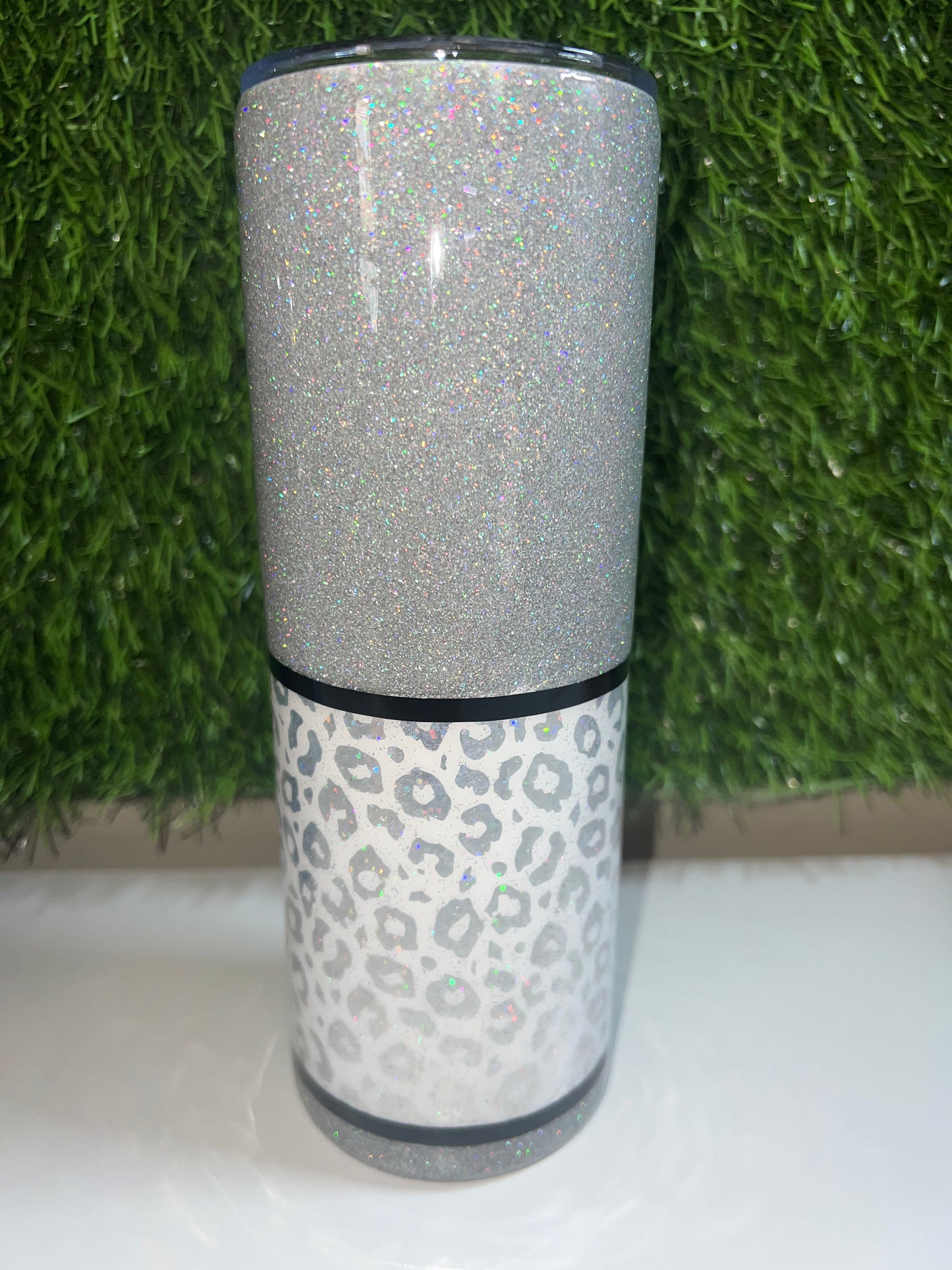 SS Skinny 20oz tumbler -Ghost cherries