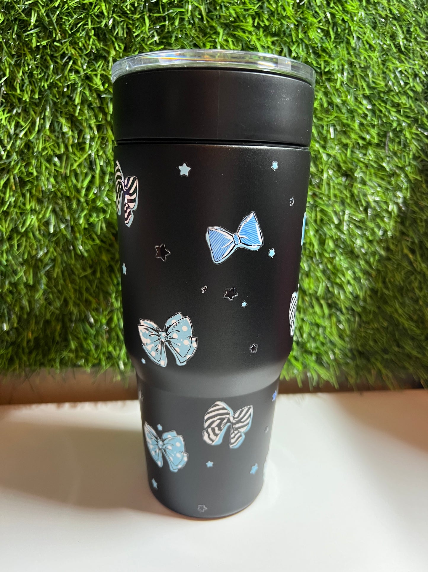 SS Black 30oz tumbler with handle- Blue bows