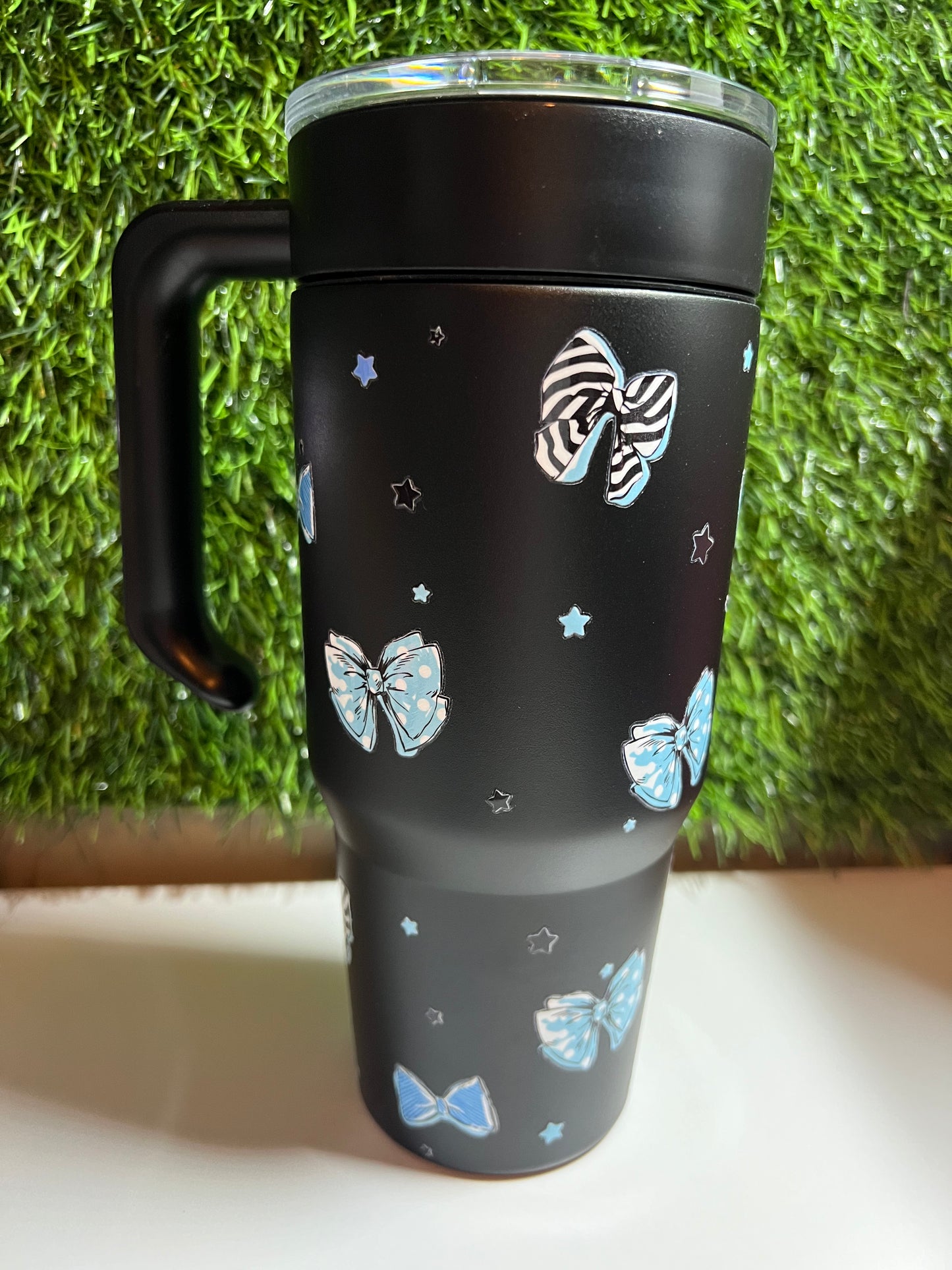 SS Black 30oz tumbler with handle- Blue bows