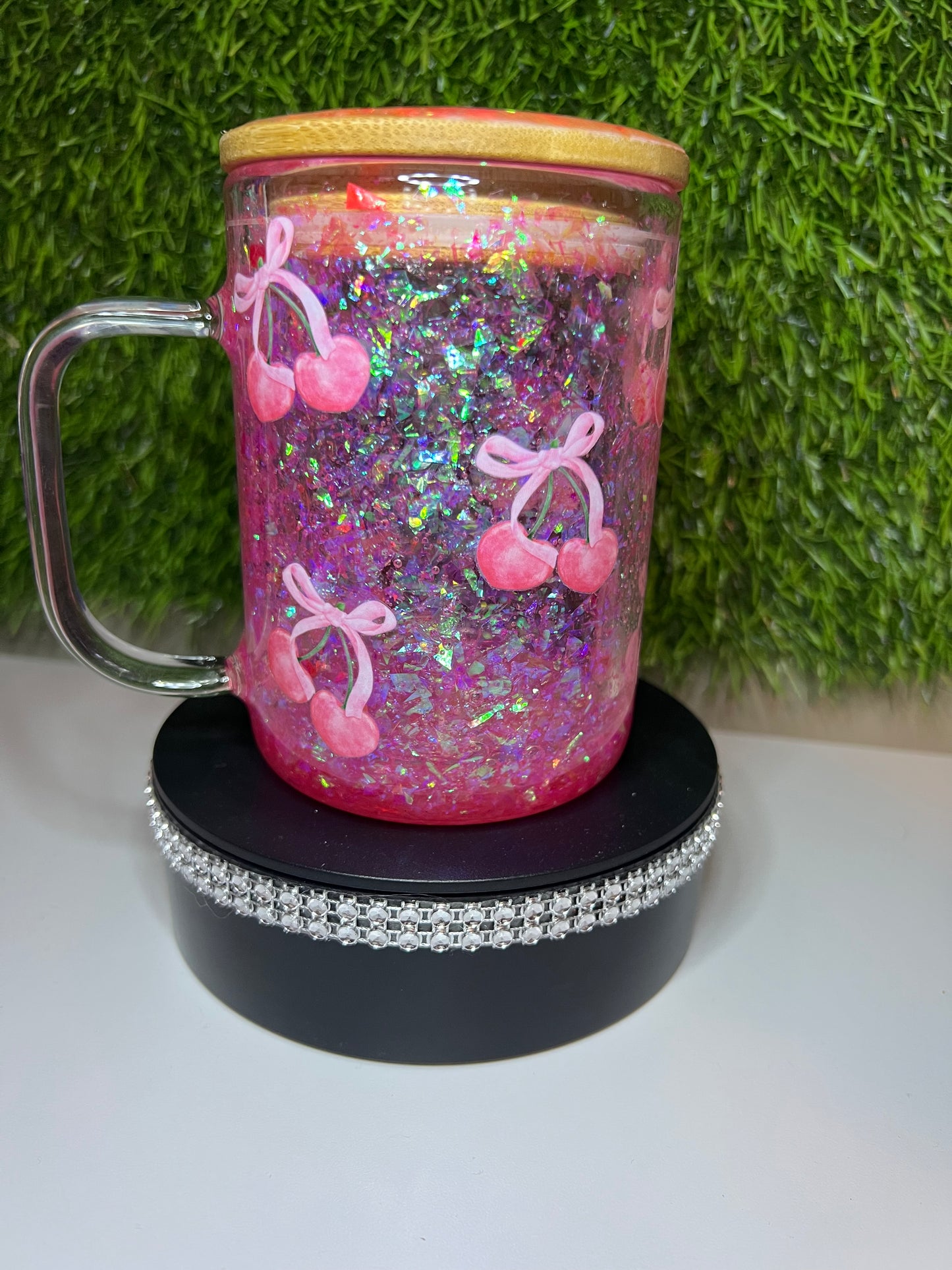 15oz Snow globe mug with handle Cherries