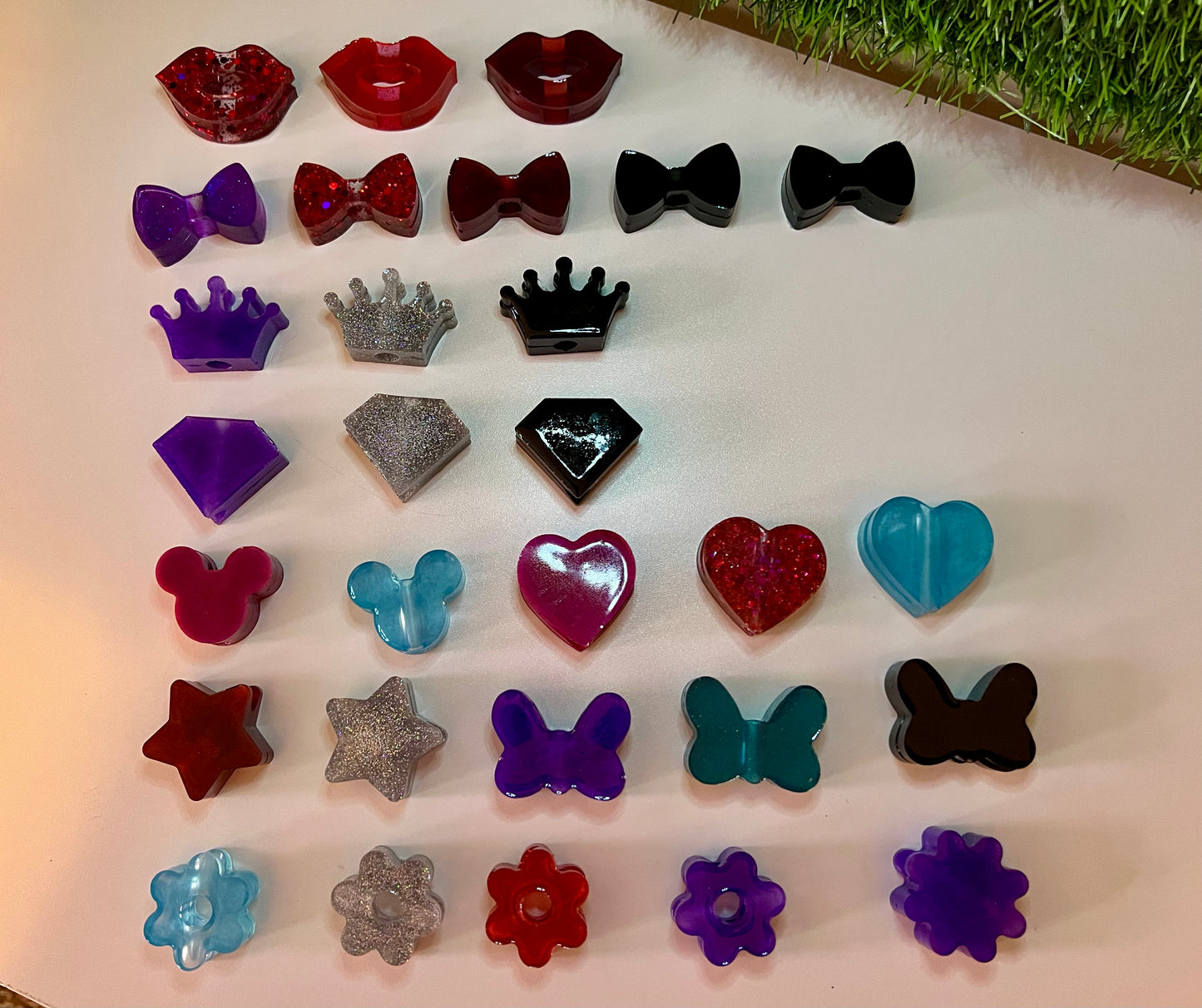 Resin Straw toppers Pre-made