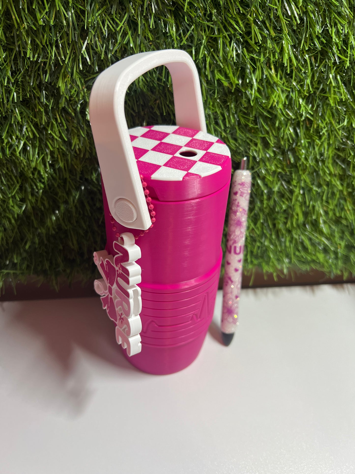 Viral Cooler Buddy drink holder
