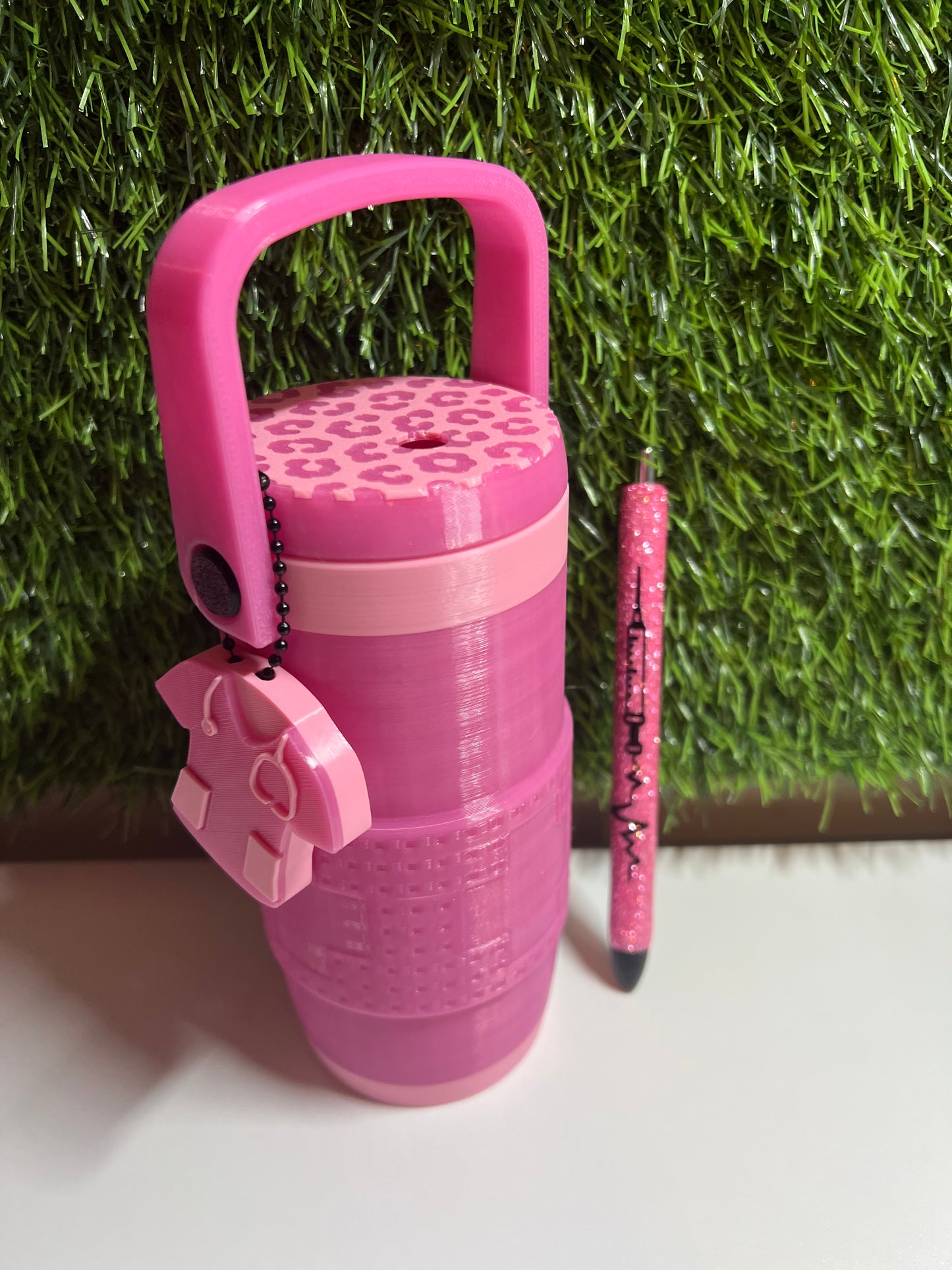 Viral Cooler Buddy drink holder