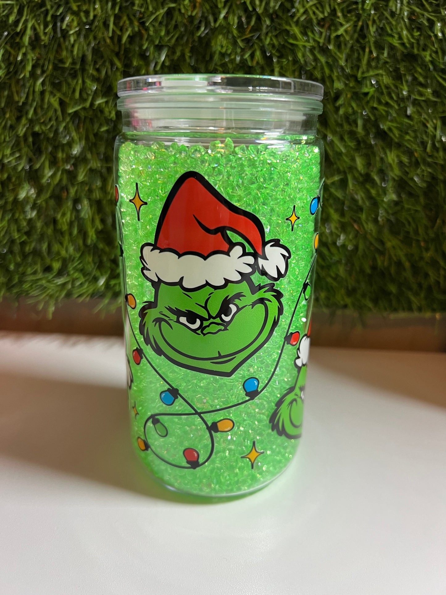 Diamond 16oz snow globe tumbler- Green guy