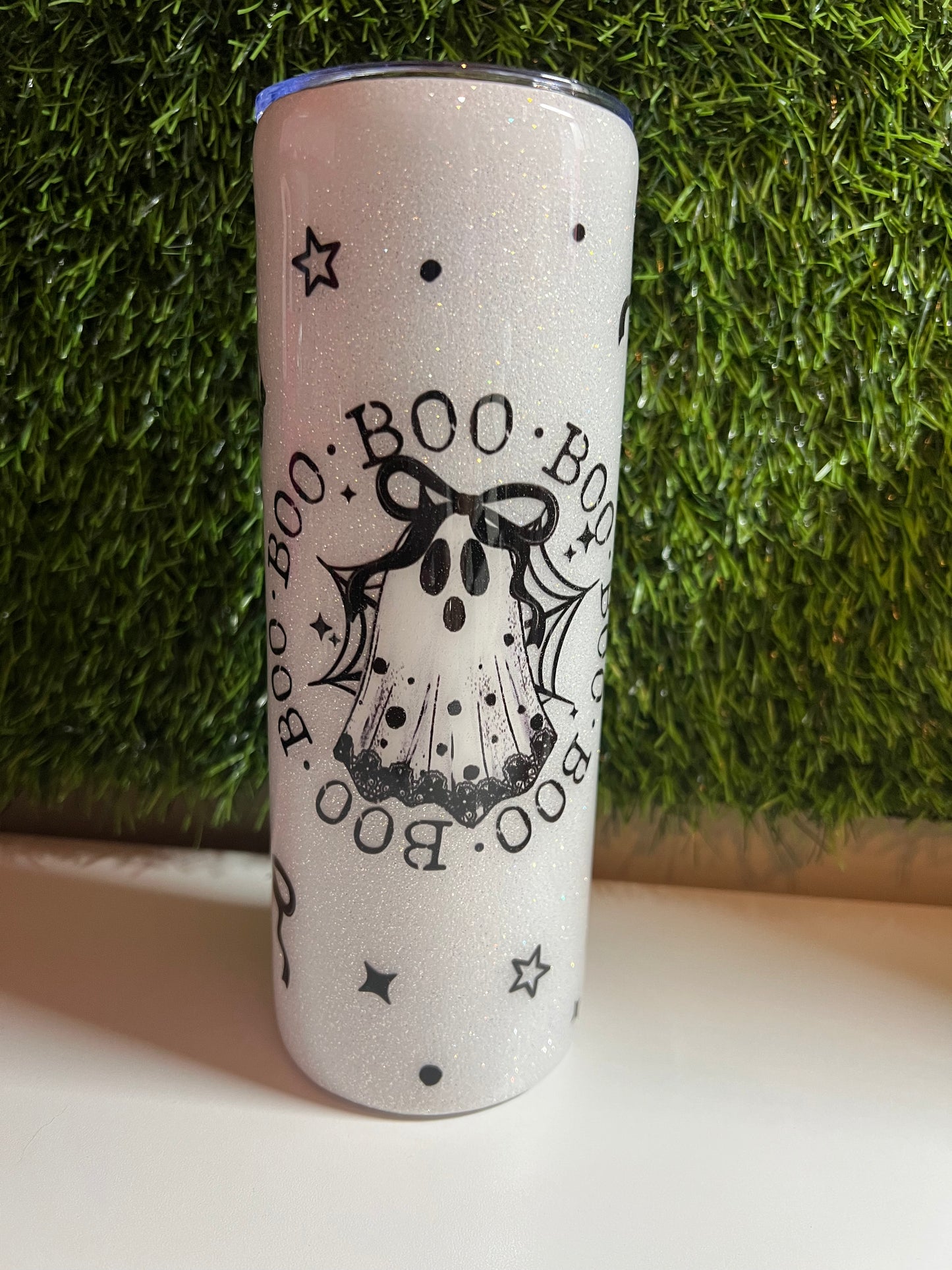 SS Skinny 20oz Epoxy tumbler - B/W Boo ghost
